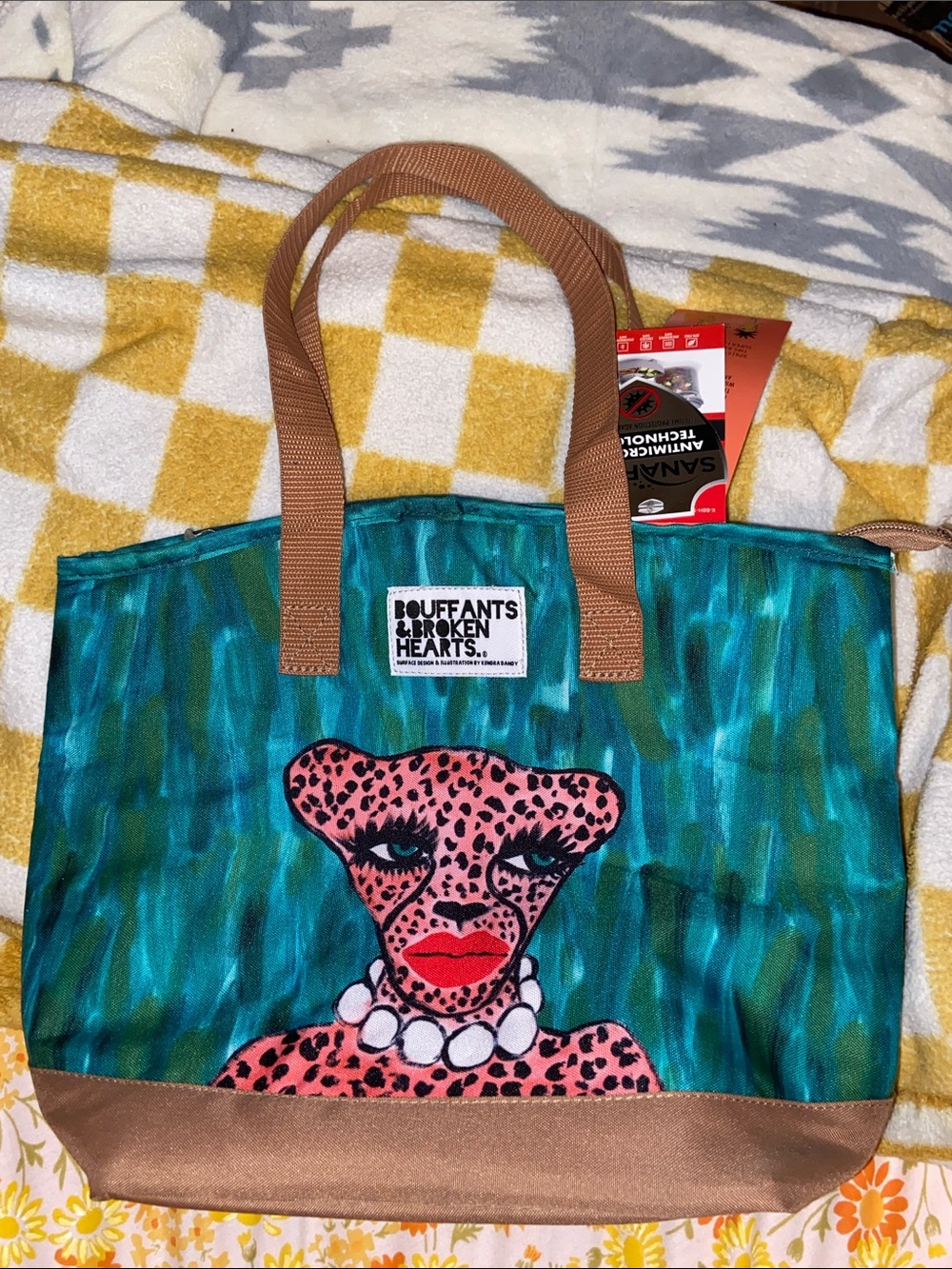 PINK LEOPARD LUNCH TOTE NWT Bouffants & Broken Hearts KENDRA DANDY